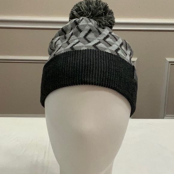 Black Diamond POM BEANIE - Grey Icon - Picture 2 of 12